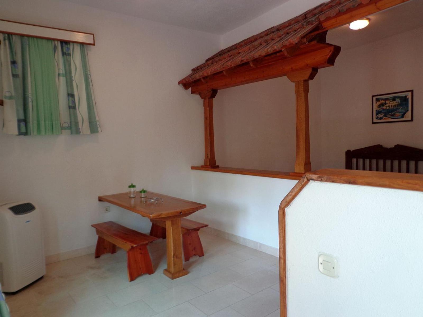 Apartment Brane Бол Екстериор снимка