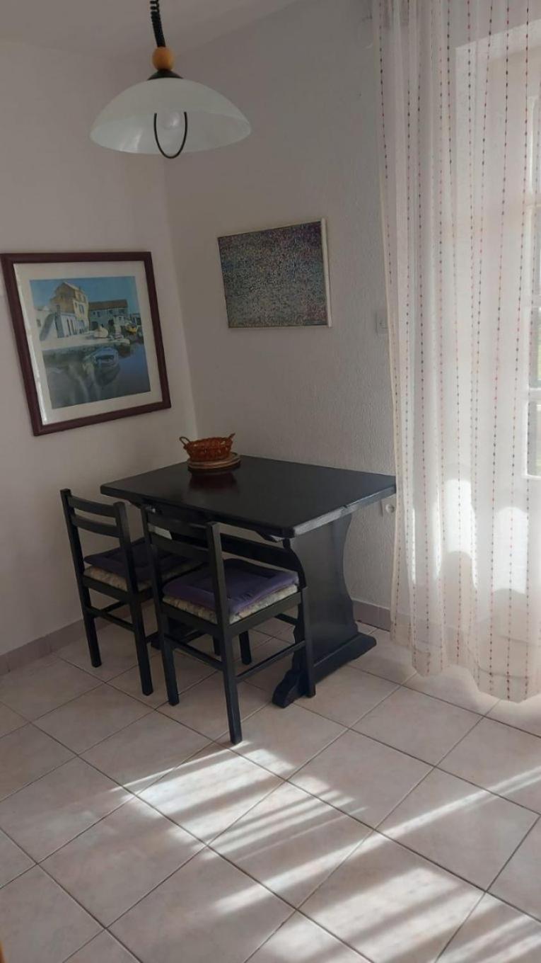 Apartment Brane Бол Екстериор снимка