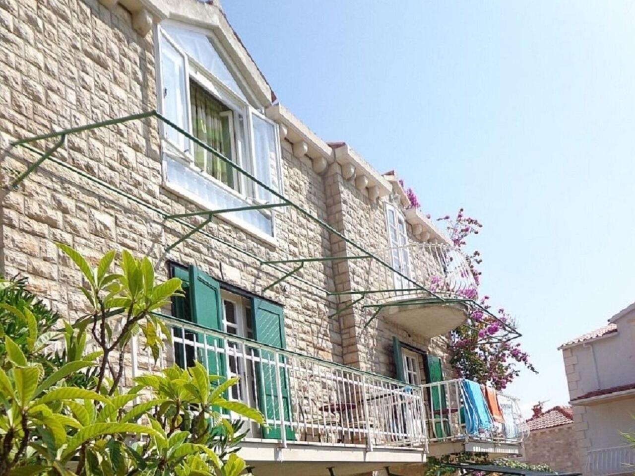 Apartment Brane Бол Екстериор снимка