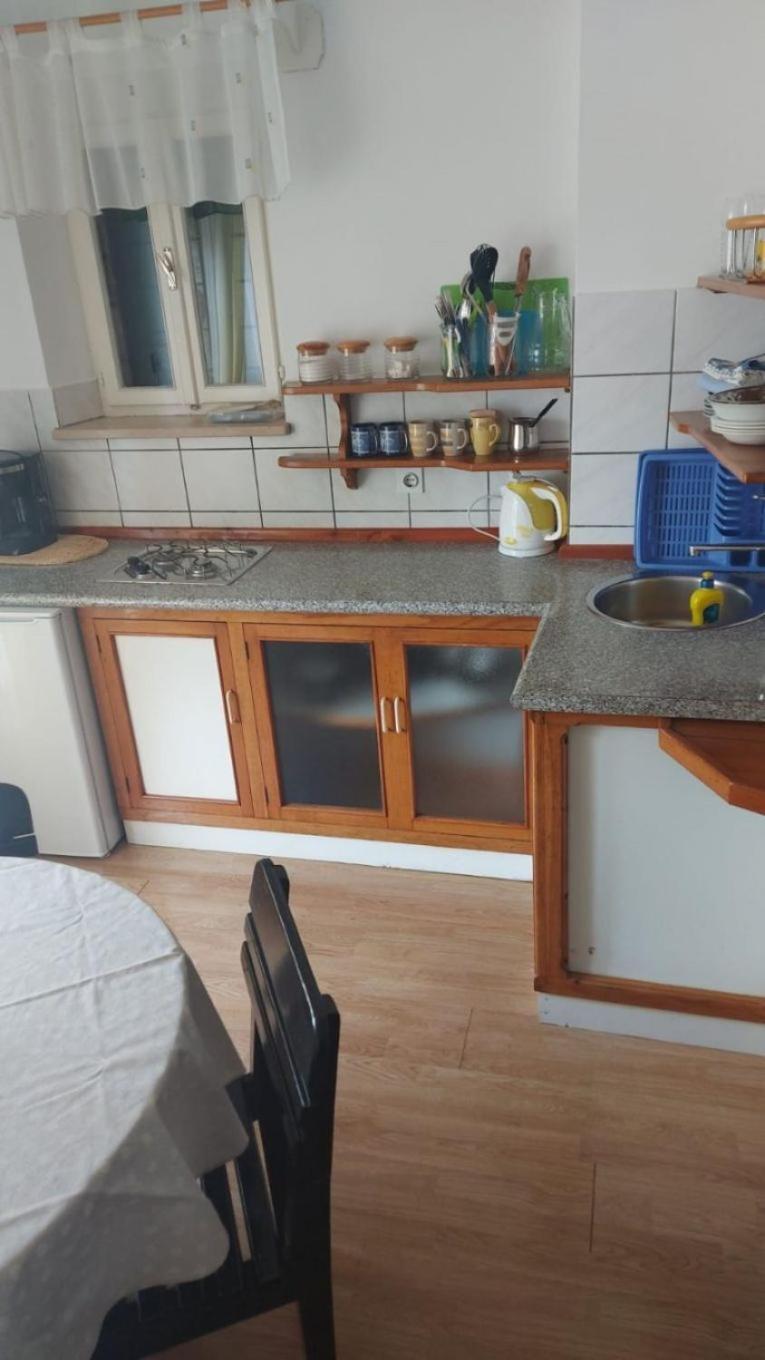 Apartment Brane Бол Екстериор снимка
